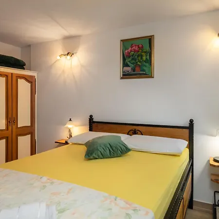 House Sai Apartamento