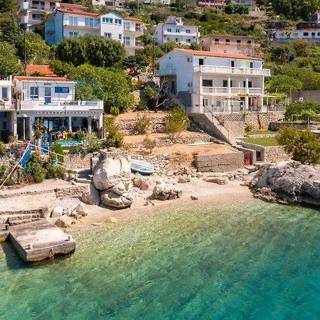 House Sai * צלינה